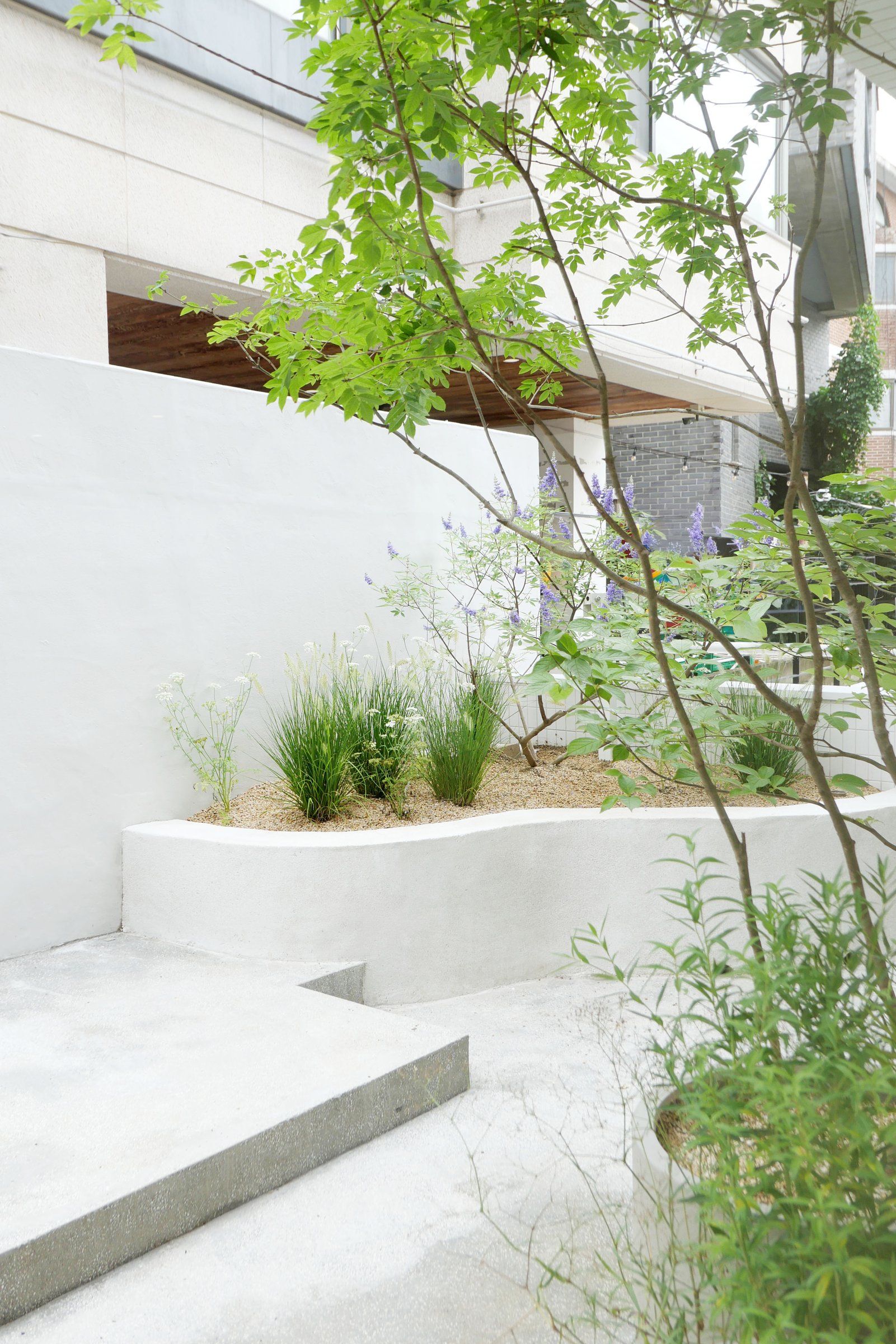 Grove Hannam Showroom — 3F Upper Garden 2